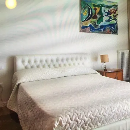 Casa Con Giardino בית נופש *