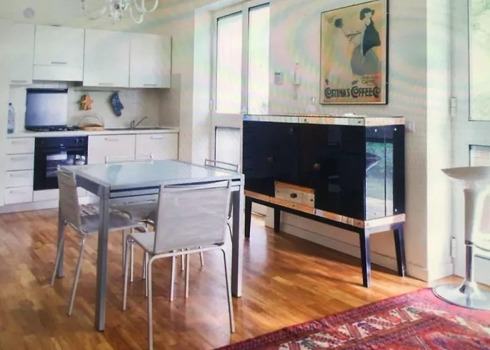 Casa Con Giardino